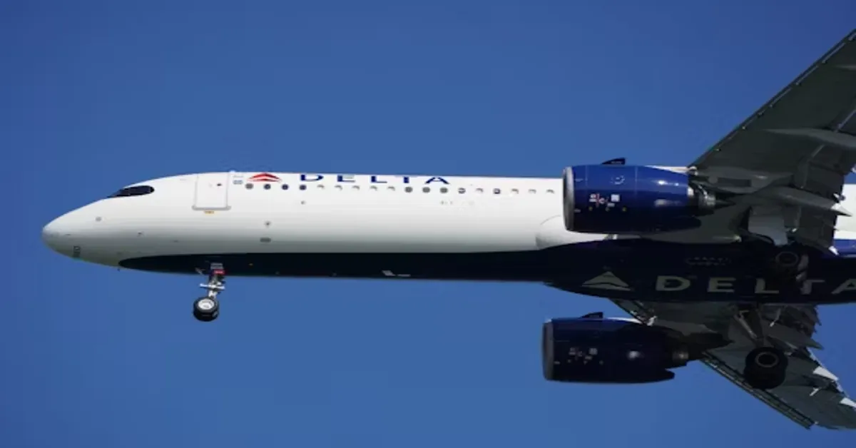 Delta Flight DL275 Diverted LAX