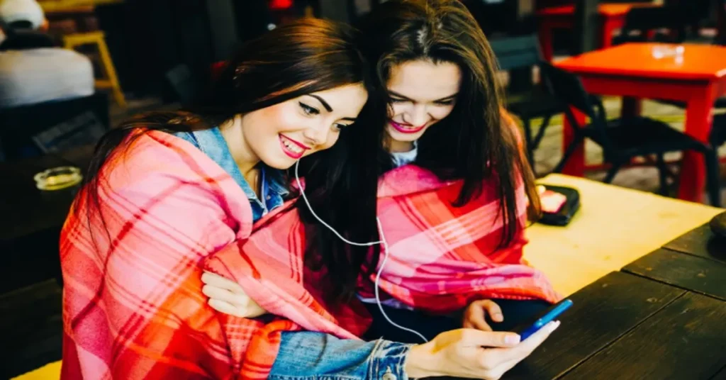 Internetchicks