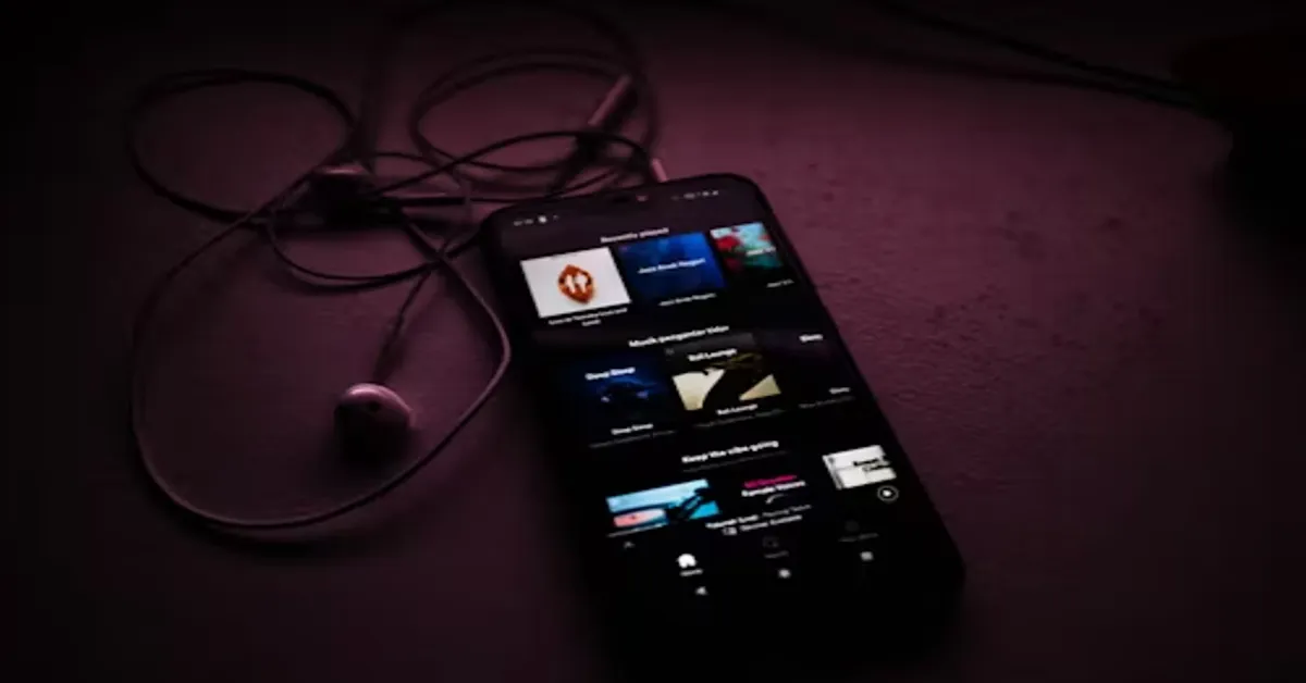 Versatile Streaming App