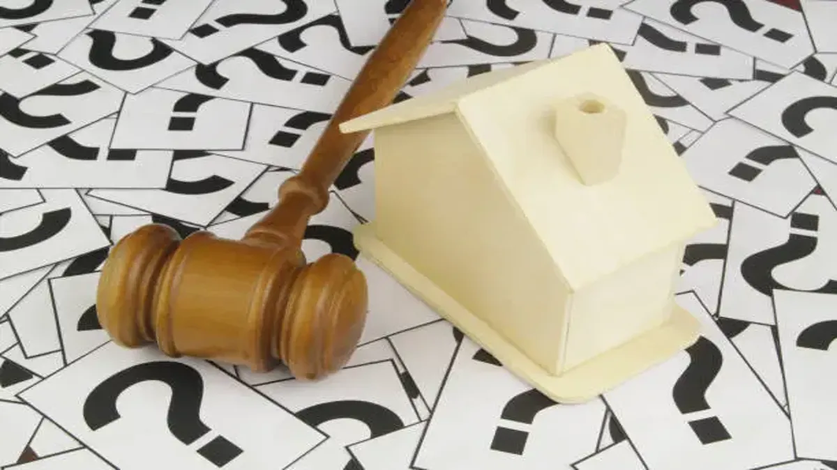 HOAs in Legal Trouble