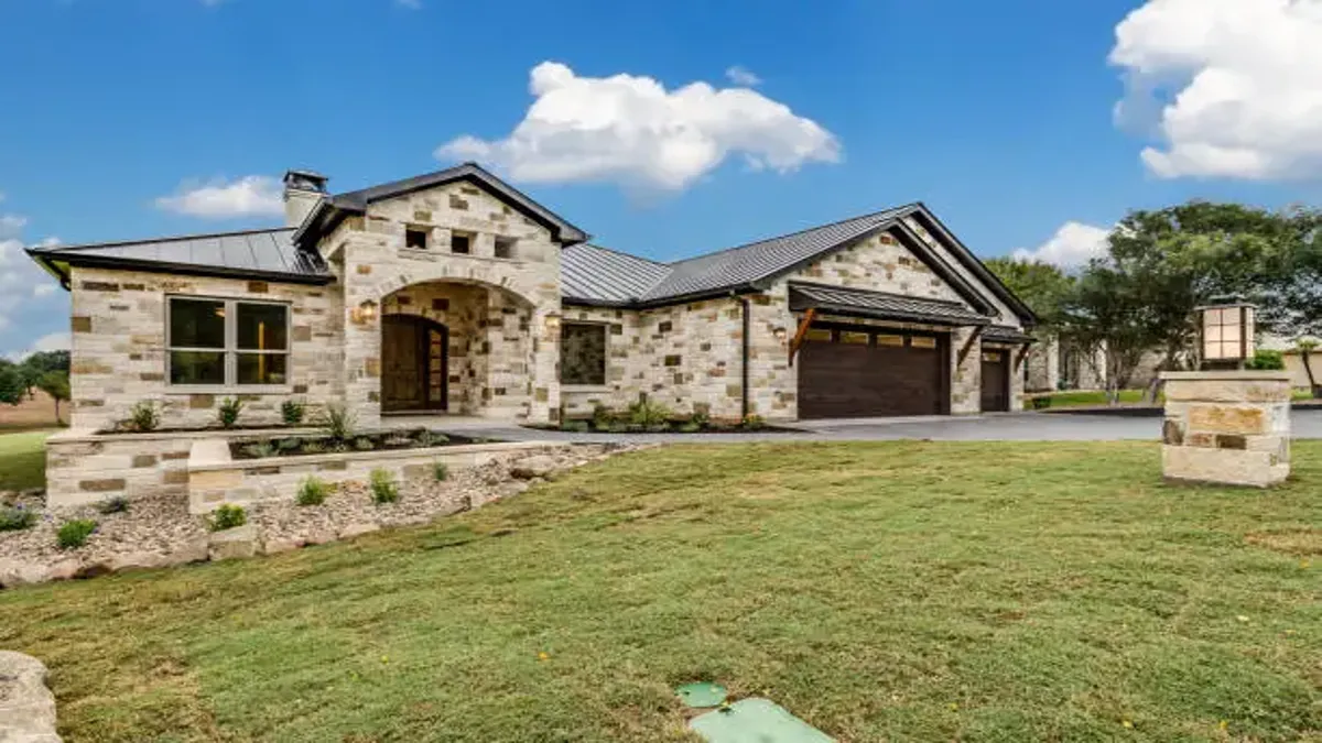Builders in Lakeway